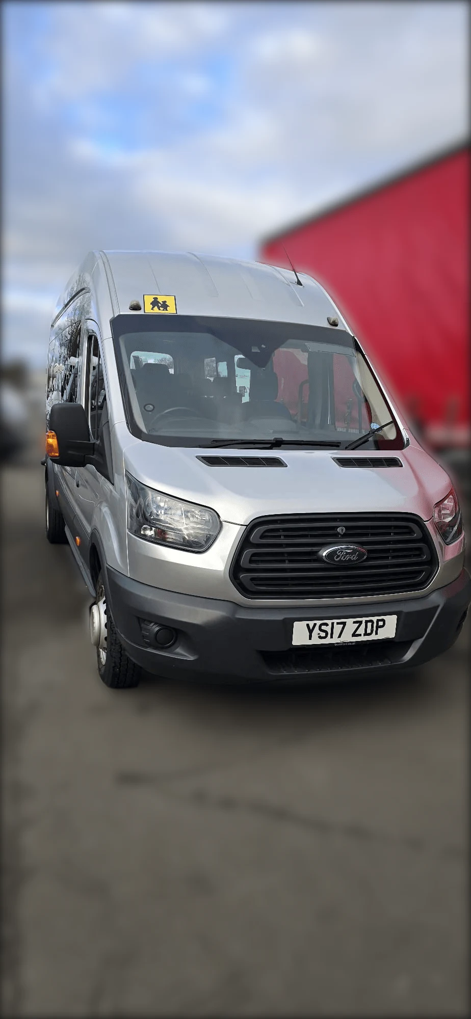 Executive style 16-seater minibus