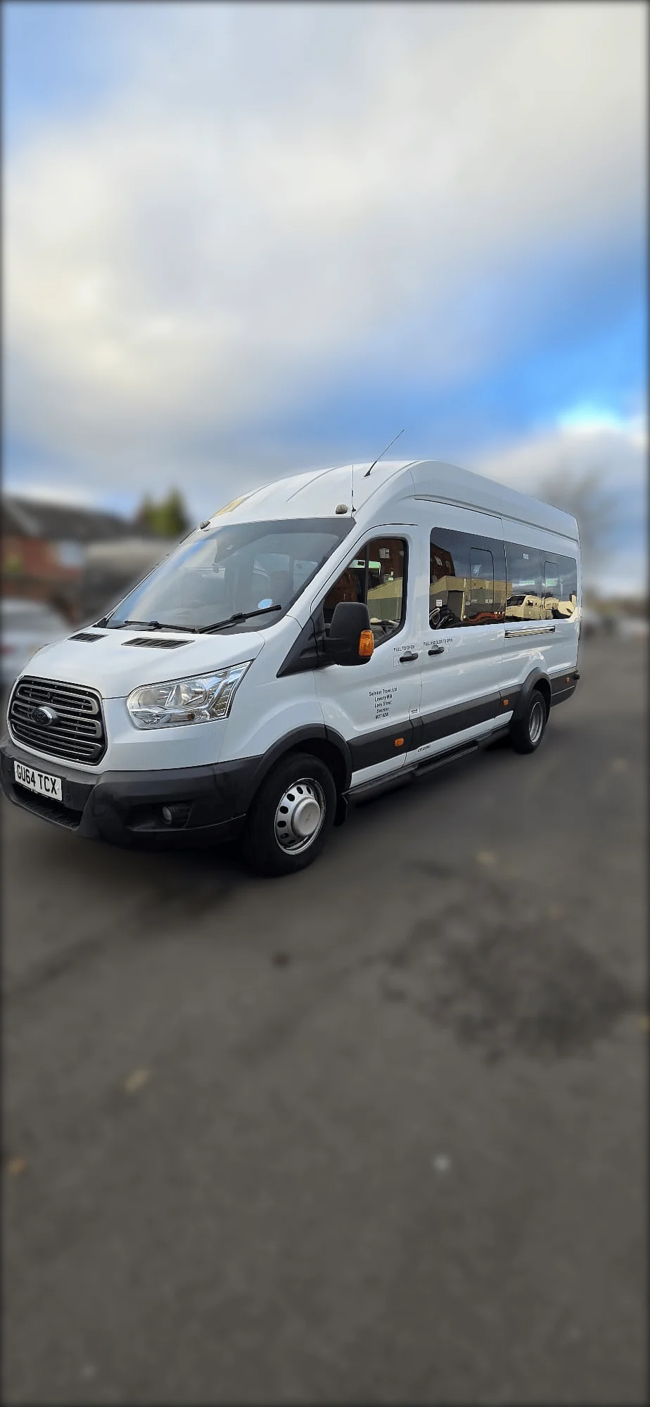 Luxury 16-seater minibus